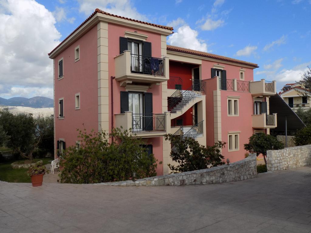 Kolona Apartments ليكسوري المظهر الخارجي الصورة
